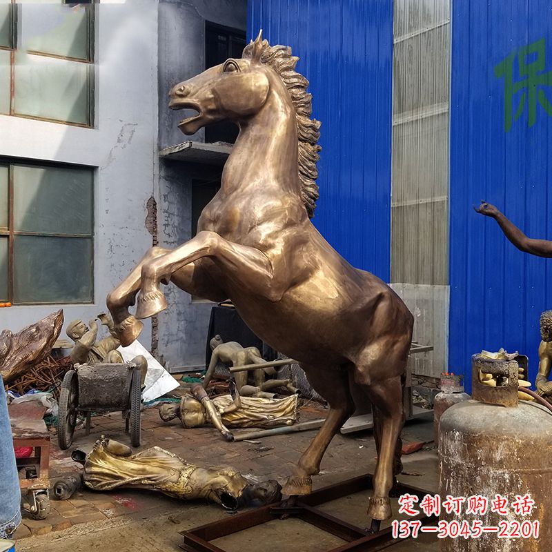 鹤壁黄铜马儿雕塑