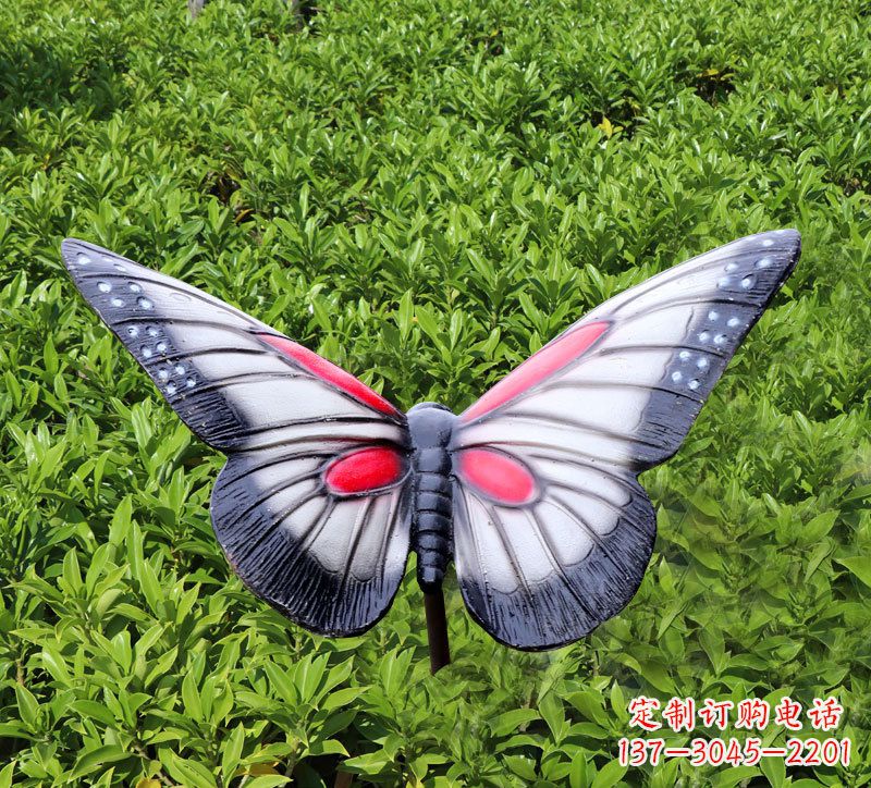 鹤壁灰黑色仿真蝴蝶摆件园林玻璃钢彩绘动物雕塑