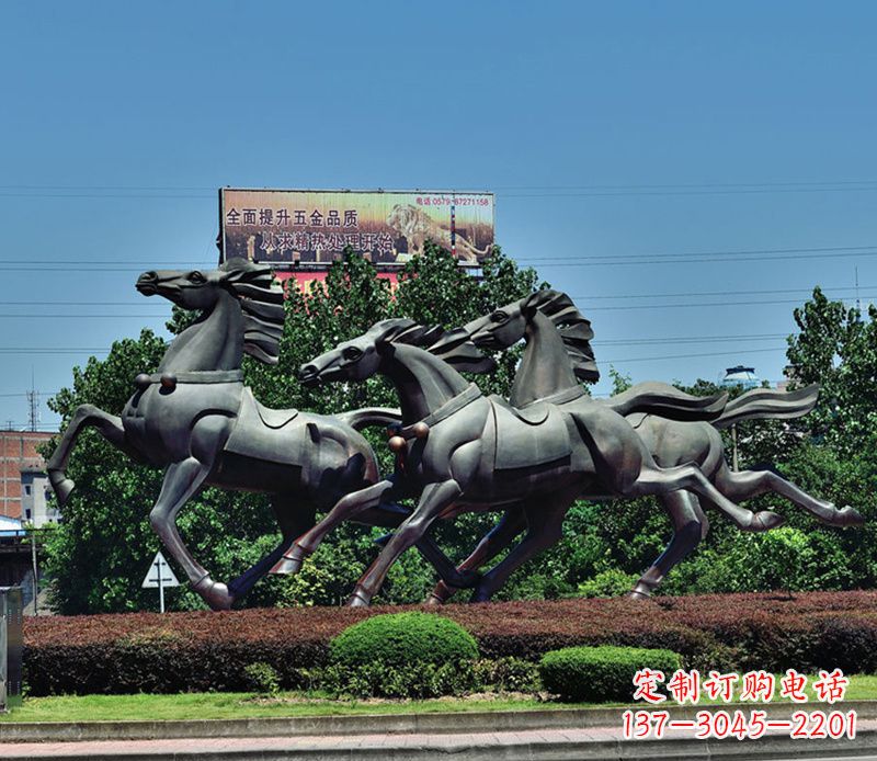 鹤壁街边奔马铜雕塑
