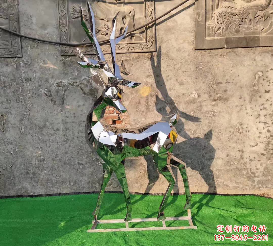 鹤壁闪耀华丽的不锈钢几何梅花鹿雕塑