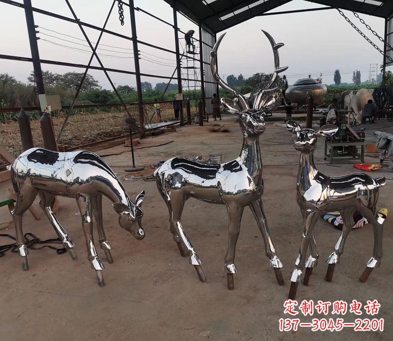 鹤壁赏心悦目的不锈钢小鹿雕塑