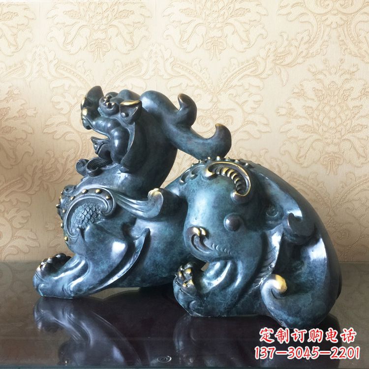 鹤壁烤漆铜雕貔貅神兽动物摆件
