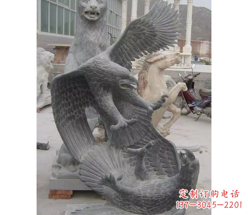 鹤壁中领雕塑推出的石雕老鹰是一款充满生机与力…