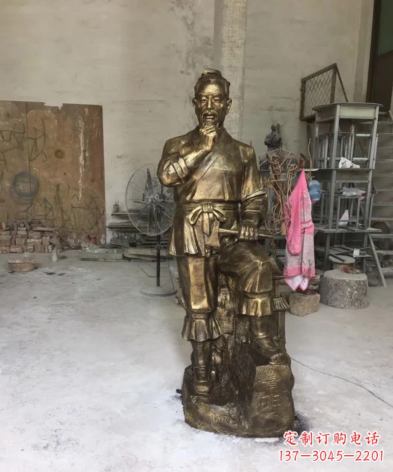 鹤壁精美鲁班古代人物雕塑