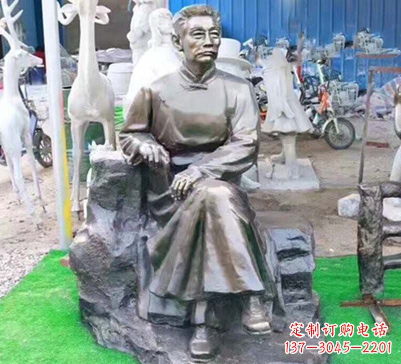 鹤壁鲁迅铜雕塑