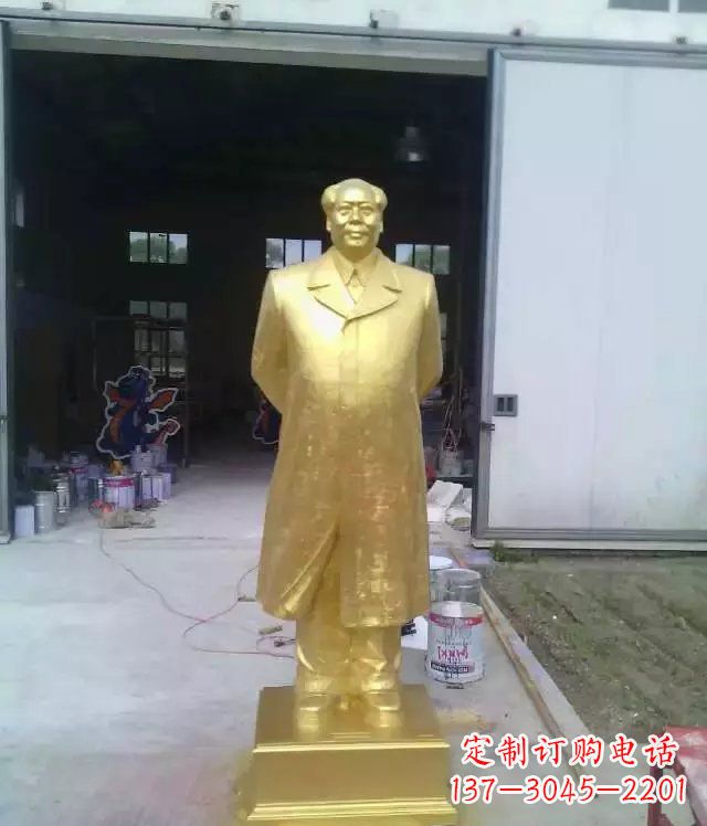 鹤壁毛主席广场伟人铜雕