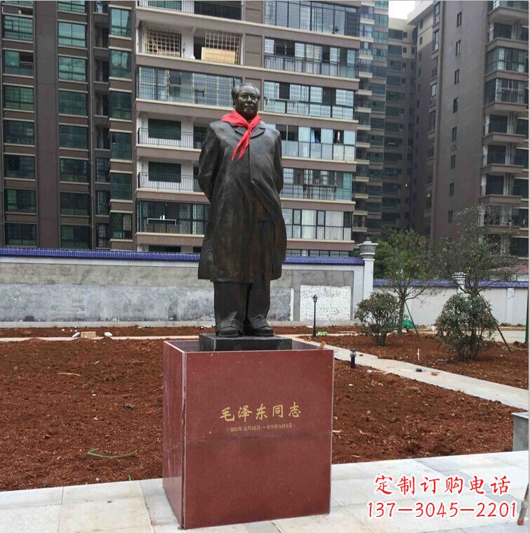 鹤壁毛主席伟人铜雕,让传承历史文脉!