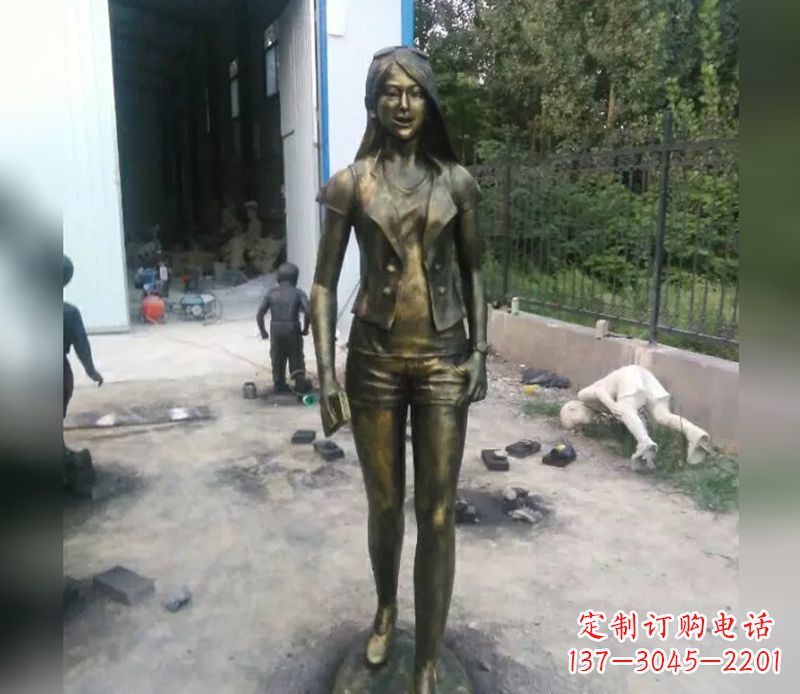 鹤壁美女人物铜雕