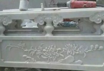 鹤壁汉白玉花朵浮雕栏板，精致深具视觉立体感
