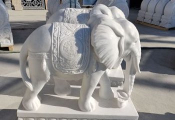 鹤壁看门石雕大象，精致雕塑工艺的经典之作