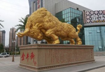 鹤壁鎏金开荒牛铜雕像，城市街道景观动物雕塑