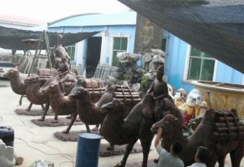 鹤壁骆驼公园动物铜雕魅力无限
