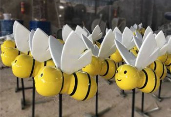 鹤壁动感蜜蜂雕塑，营造精致的都市公园