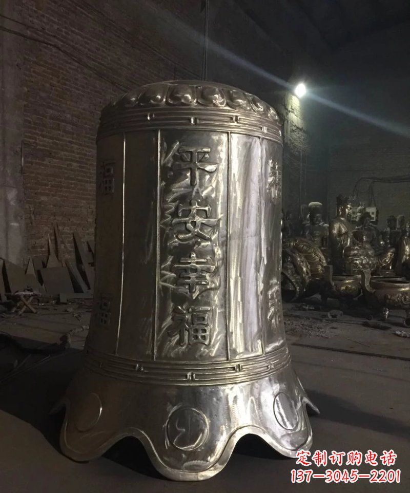 鹤壁卓越精湛,铜钟铸就平安幸福