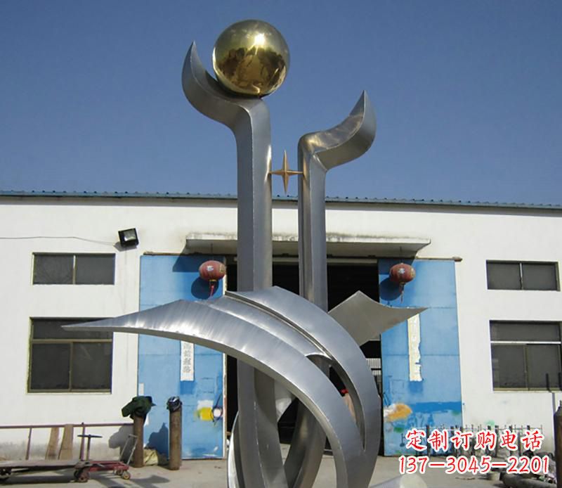 鹤壁中领雕塑:不锈钢树叶雕塑,精美绝伦