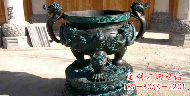 鹤壁精美青铜祭祀圆香炉雕塑