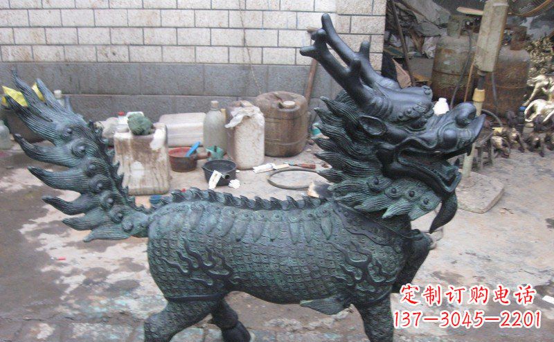 鹤壁青铜雕制神兽麒麟,艺术匠心之至