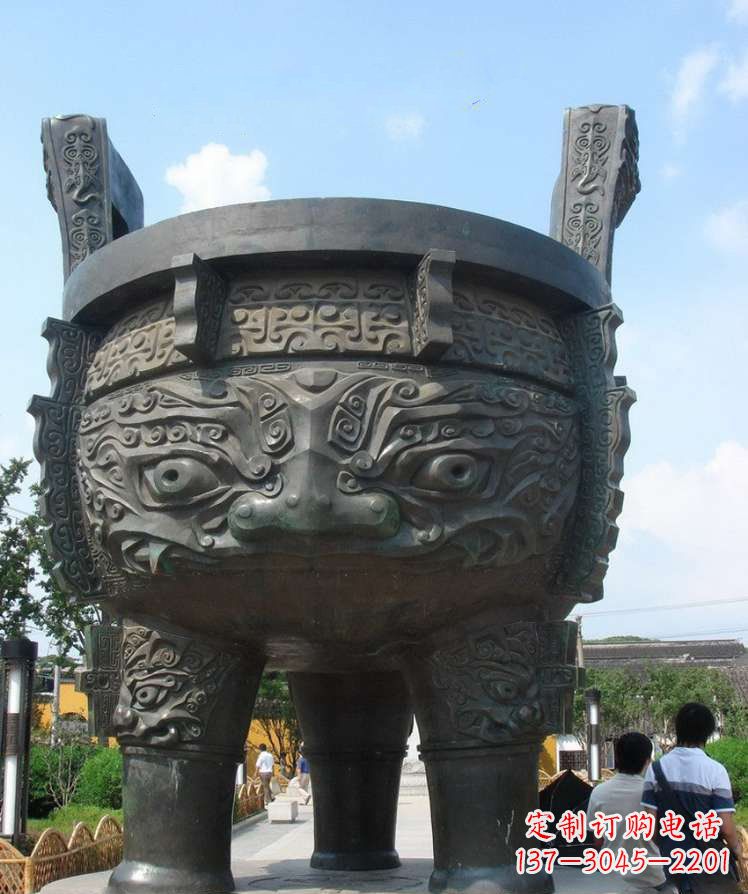 鹤壁正宗青铜香炉三足铜鼎雕塑