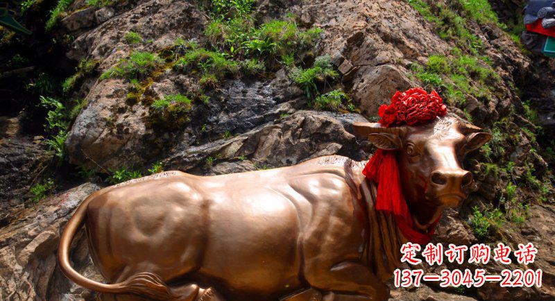 鹤壁神牛卧波·高雅铜牛铜雕