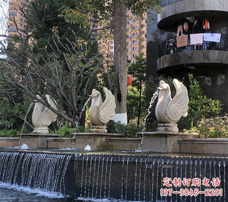鹤壁石材喷水鹅 园林动物石雕景观摆放 水池石天鹅