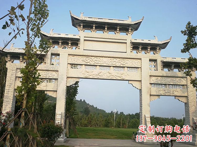 鹤壁石雕的牌坊