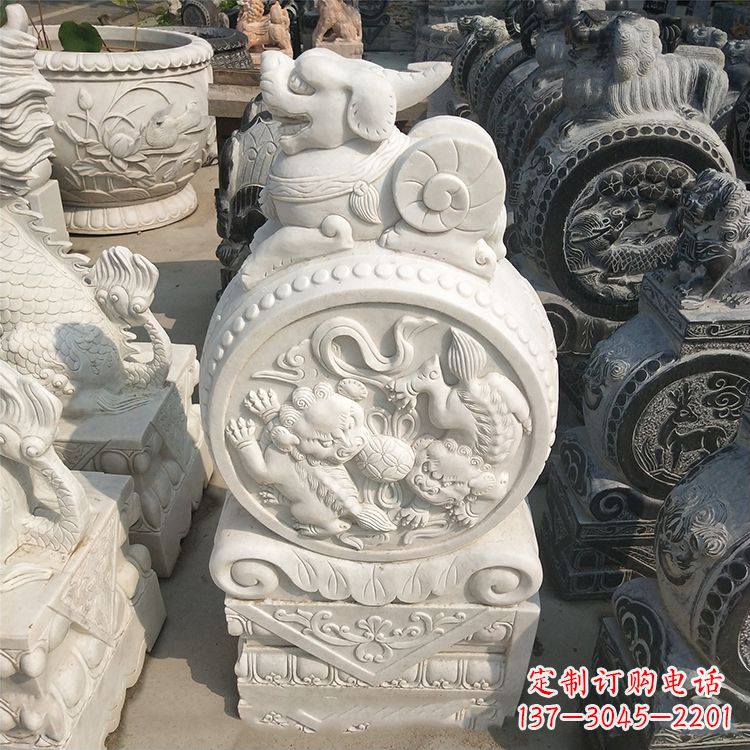 鹤壁石门墩石雕