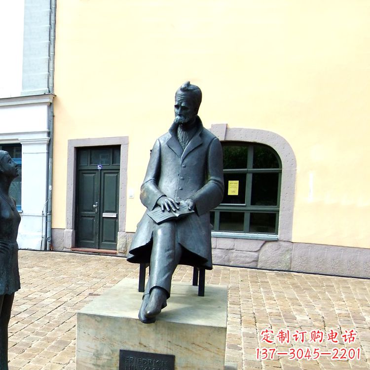 鹤壁世界名人德国著名哲学家尼采铜雕景观雕塑