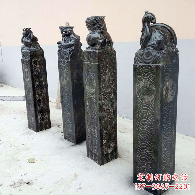 鹤壁四方神兽青石仿古栓马柱