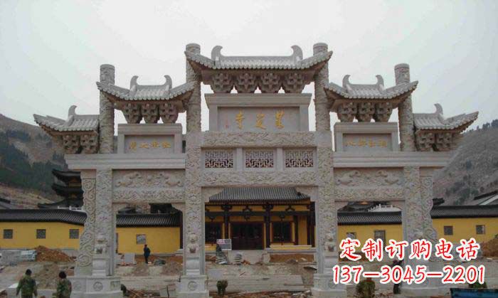 鹤壁寺庙景观三门五楼石牌坊