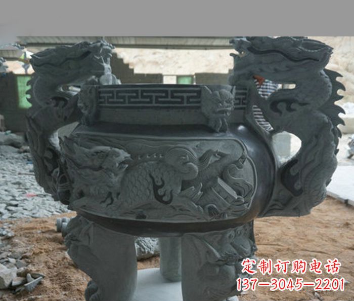 鹤壁寺庙景观青石龙头香炉石雕