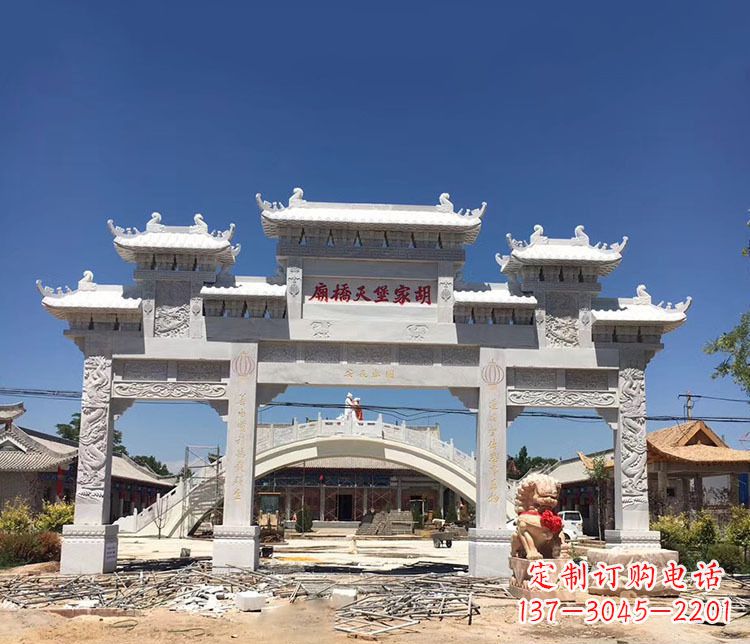 鹤壁寺庙三门五楼石牌坊石雕_1
