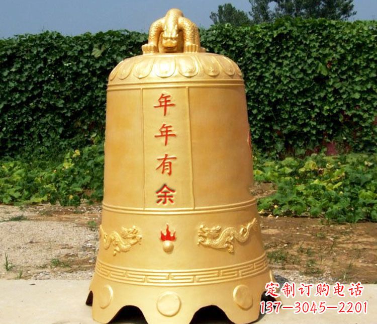 鹤壁寺庙铜钟雕塑 (2)