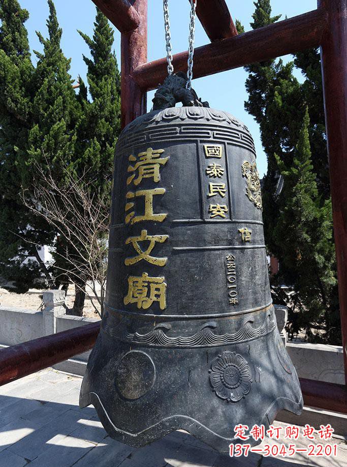 鹤壁寺庙铜钟雕塑 (5)