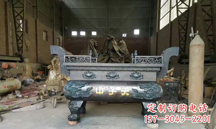 鹤壁寺庙香炉铜雕_2