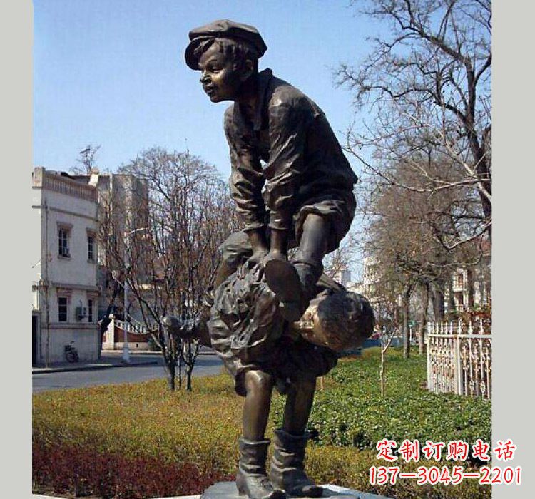 鹤壁跳山羊人物铜雕