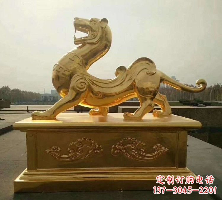 鹤壁贴金古代神兽青龙雕塑