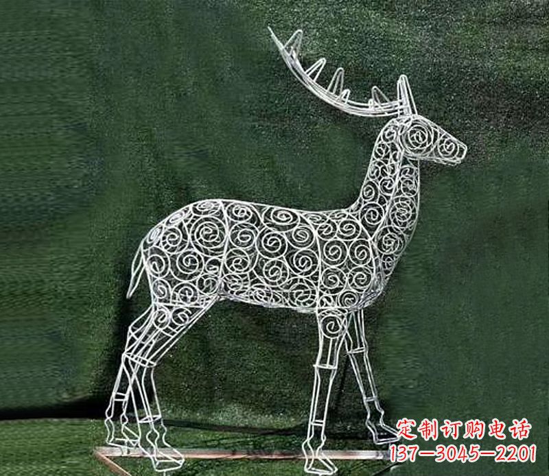 鹤壁铁艺不锈钢镂空梅花鹿雕塑