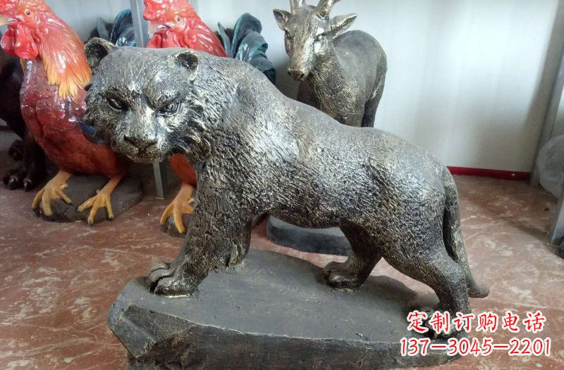 鹤壁铜雕豹子雕塑
