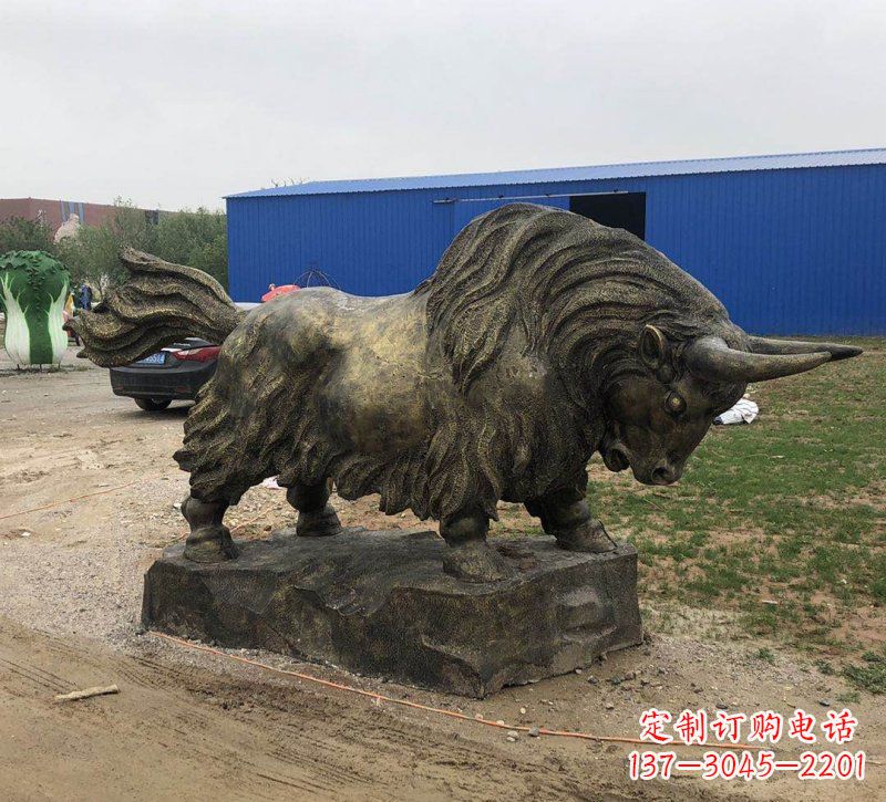 鹤壁铜雕奔牛雕塑