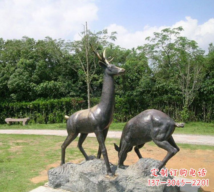 鹤壁铜雕动物梅花鹿