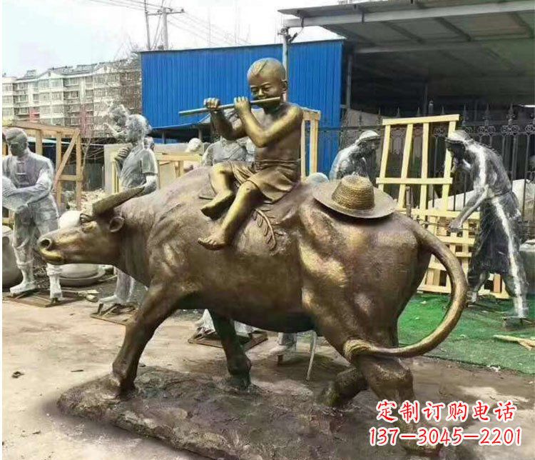 鹤壁铜雕户外牧童骑牛雕塑摆件