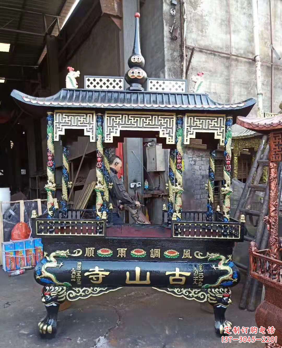 鹤壁铜雕香炉寺庙景观雕塑