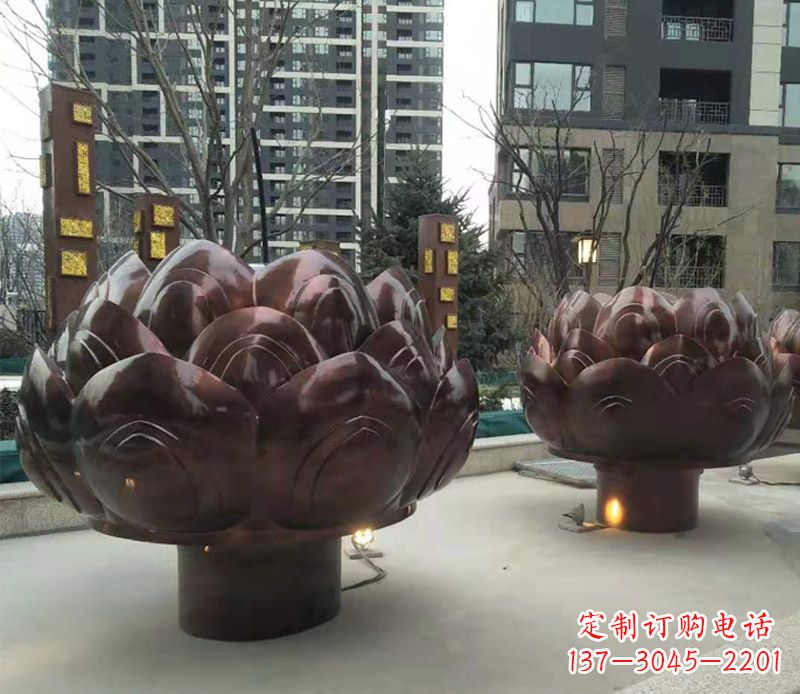 鹤壁铜雕小区景观荷花