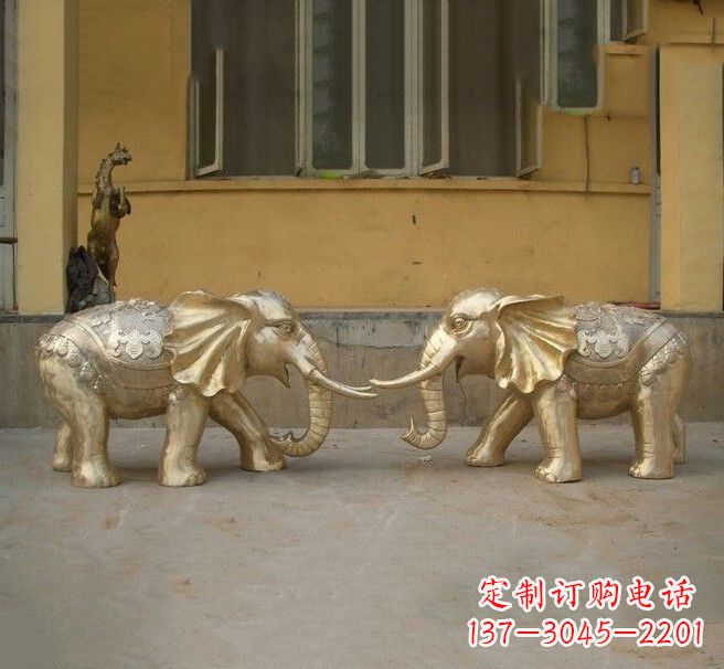鹤壁铜雕招财小象