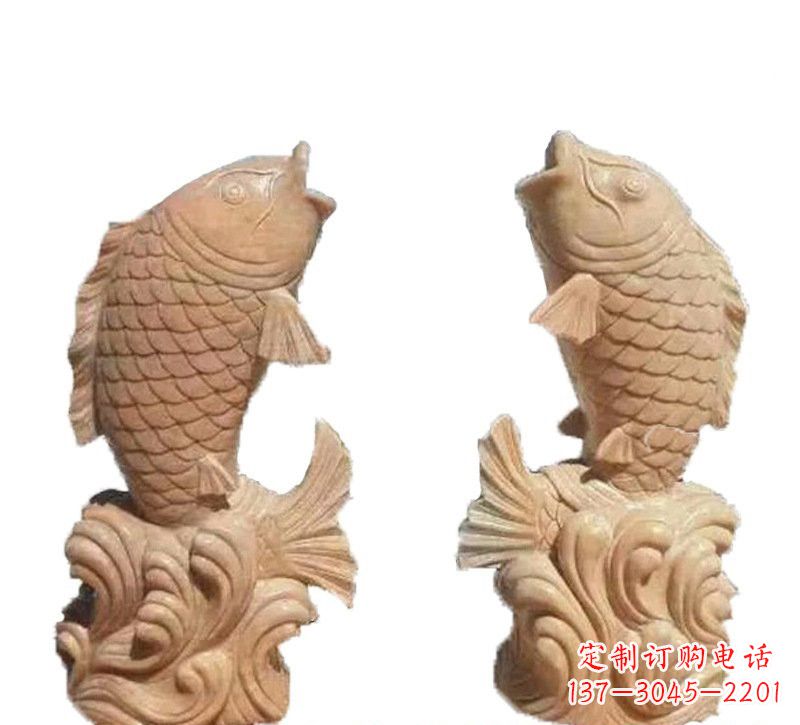 鹤壁晚霞红公园喷水鲤鱼石雕