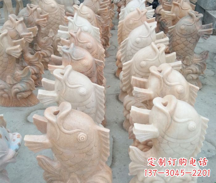 鹤壁晚霞红喷水鲤鱼公园石雕 (2)