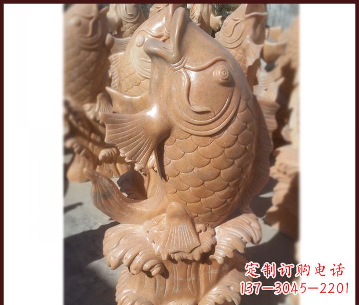 鹤壁晚霞红喷水鲤鱼石雕 (3)