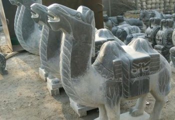 鹤壁青石骆驼雕，把动物活灵活现