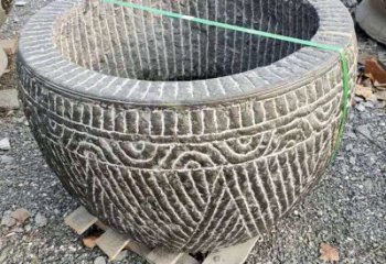 鹤壁精美青石莲花水缸雕塑