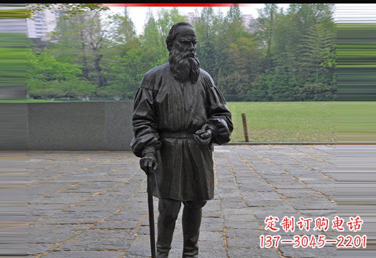 鹤壁西方名人托尔斯泰铜雕